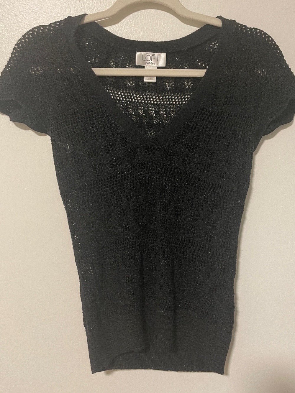 LOFT Black Short-Sleeve V-Neck Crochet Top short sleeve women’s XSP Petite Boho